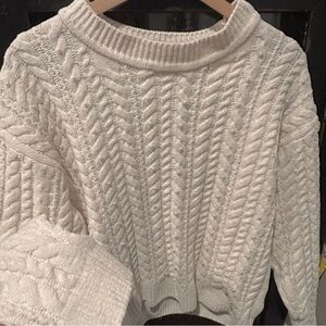 Cynthia‎ Rowley Cream Cable Knit Sweater